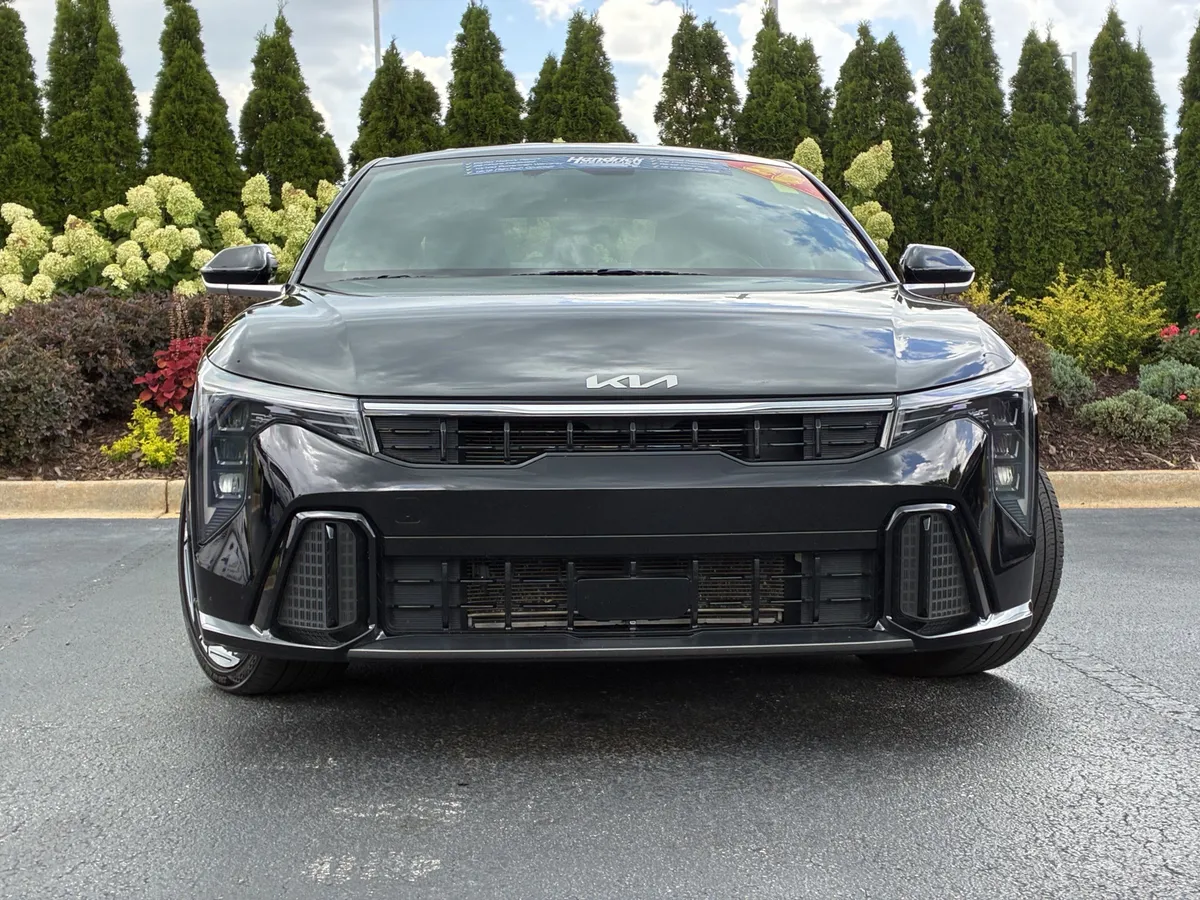 2025 Kia K4 GT-Line thumbnail 4