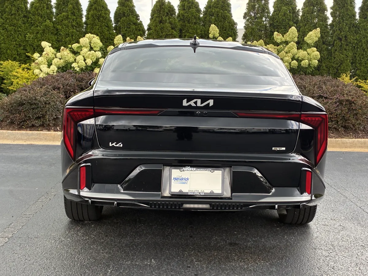 2025 Kia K4 GT-Line thumbnail 6