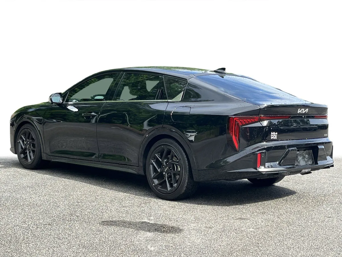 2025 Kia K4 GT-Line Turbo thumbnail 27