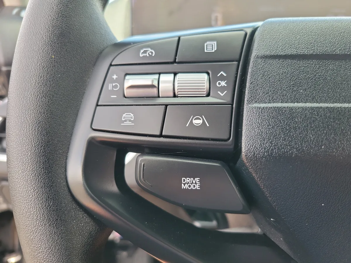 2025 Kia K4 LXS thumbnail 15