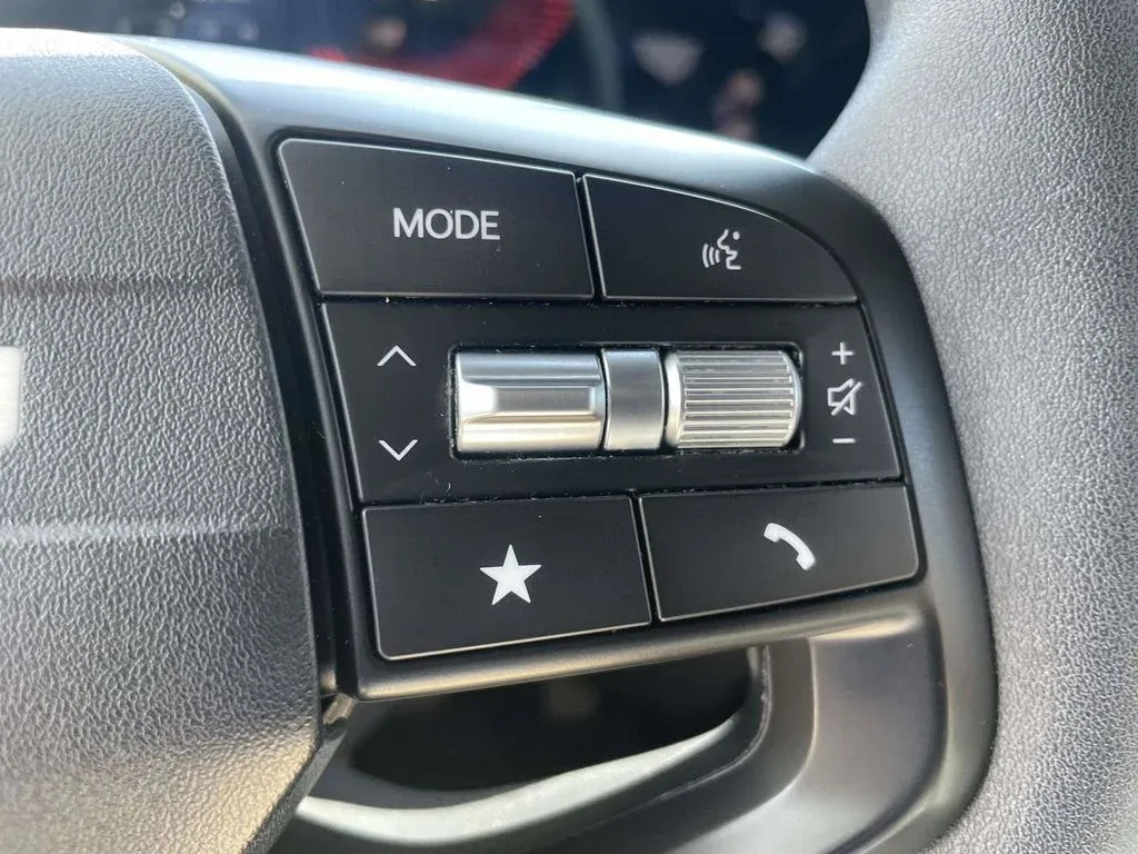 2025 Kia K4 LXS thumbnail 17