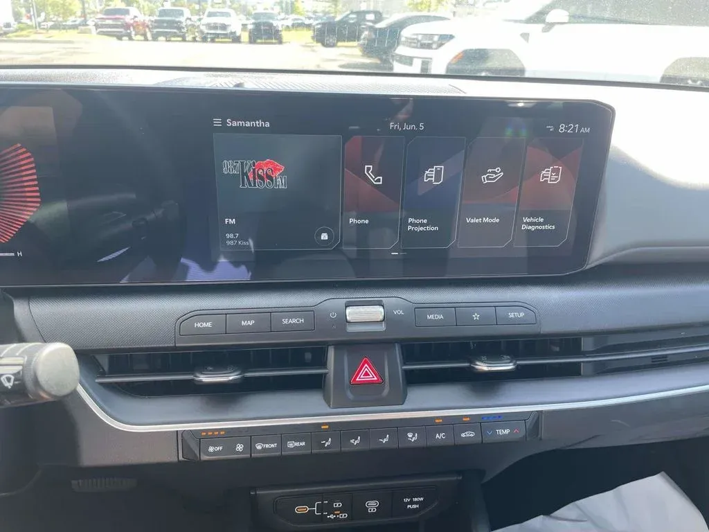 2025 Kia K4 LXS thumbnail 21