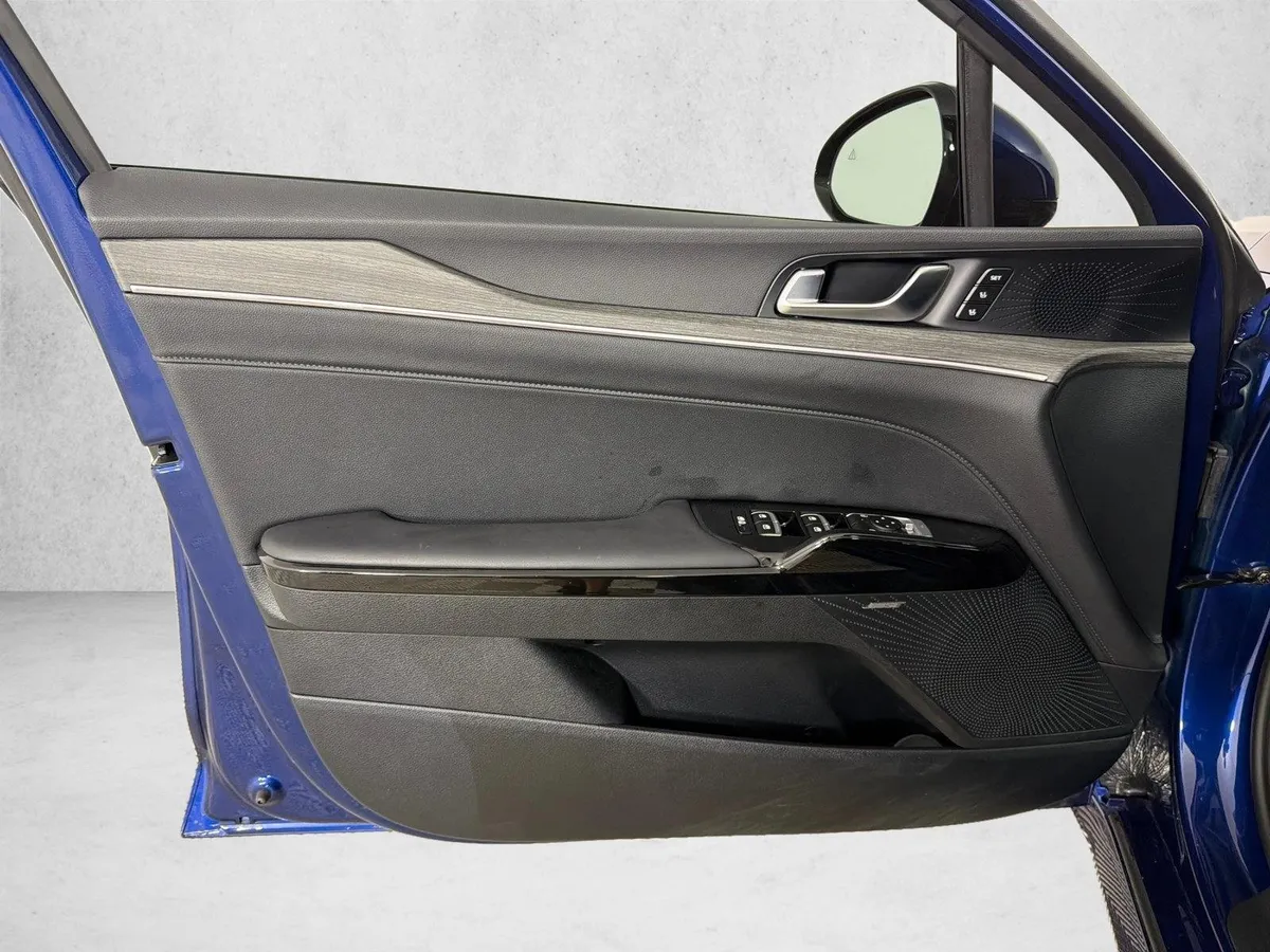 2025 Kia K5 EX thumbnail 12