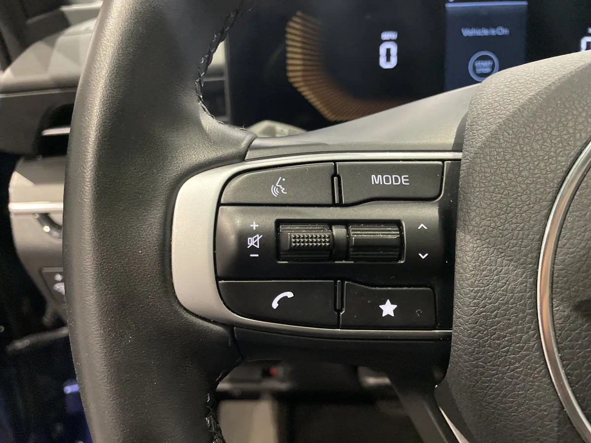 2025 Kia K5 GT-Line thumbnail 19