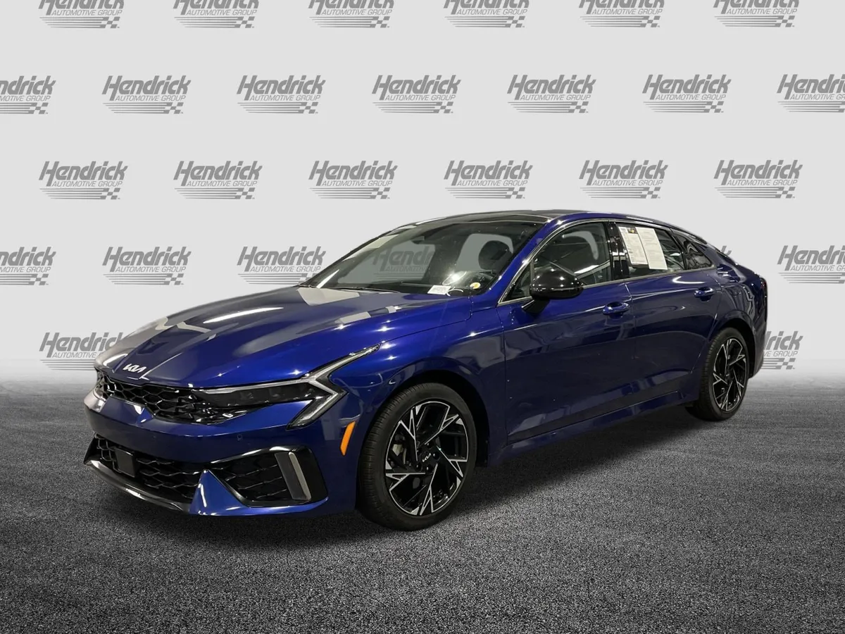 2025 Kia K5 GT-Line thumbnail 5
