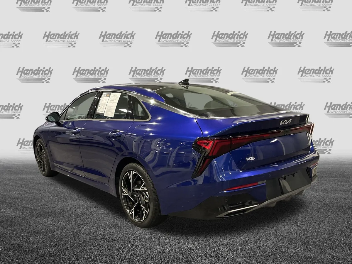 2025 Kia K5 GT-Line thumbnail 7