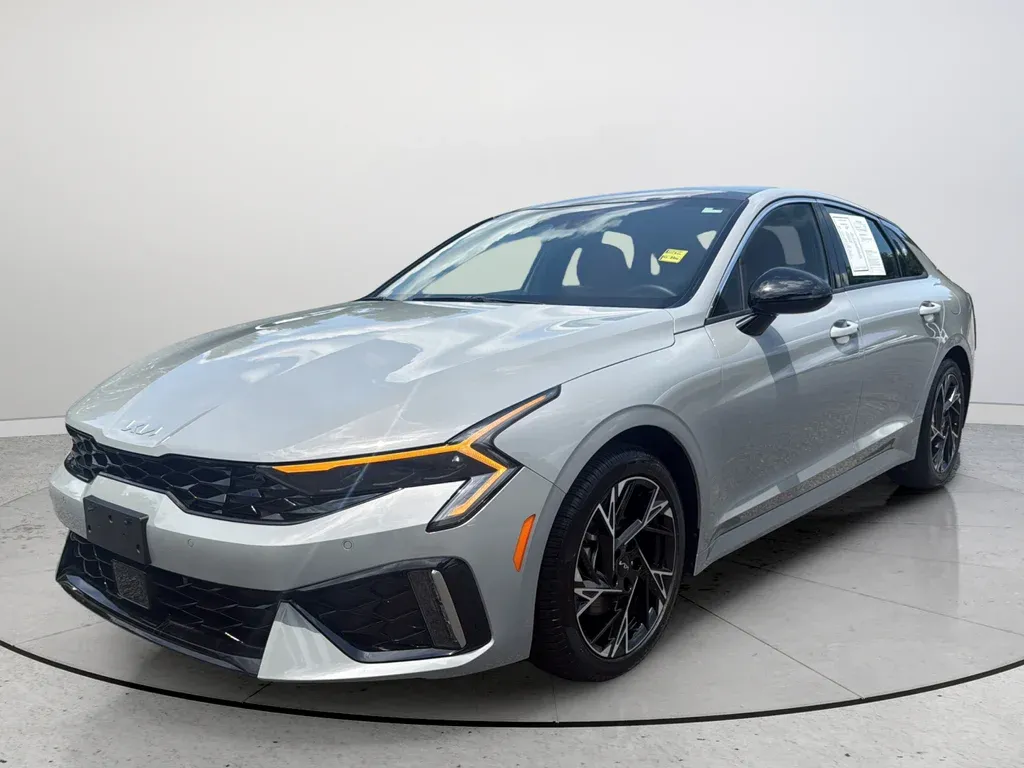2025 Kia K5 GT-Line thumbnail 5