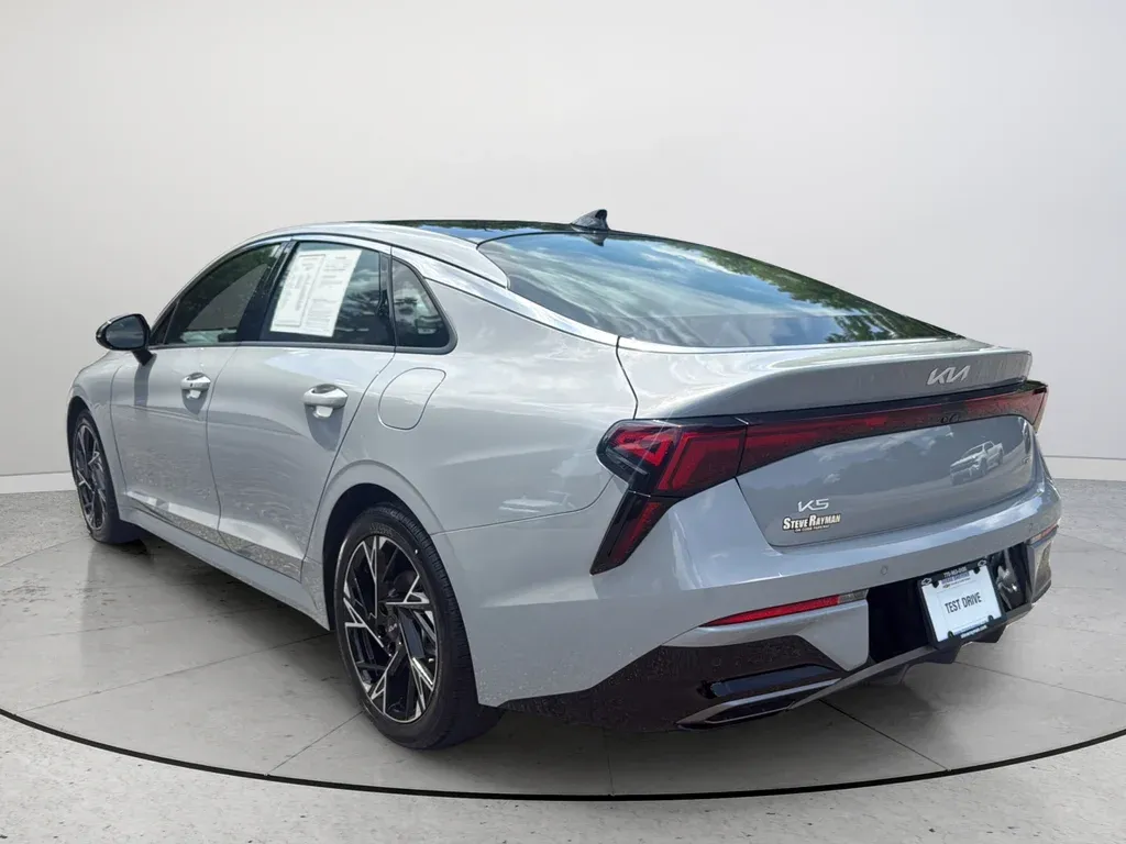 2025 Kia K5 GT-Line thumbnail 9