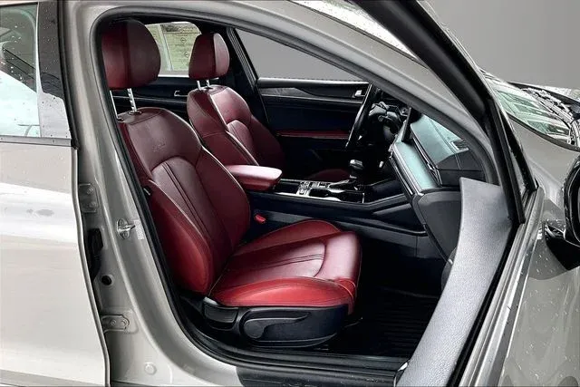 2025 Kia K5 GT-Line thumbnail 27