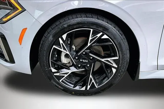 2025 Kia K5 GT-Line thumbnail 29