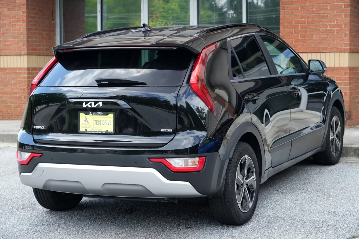 2025 Kia Niro Plug-In Hybrid EX thumbnail 46