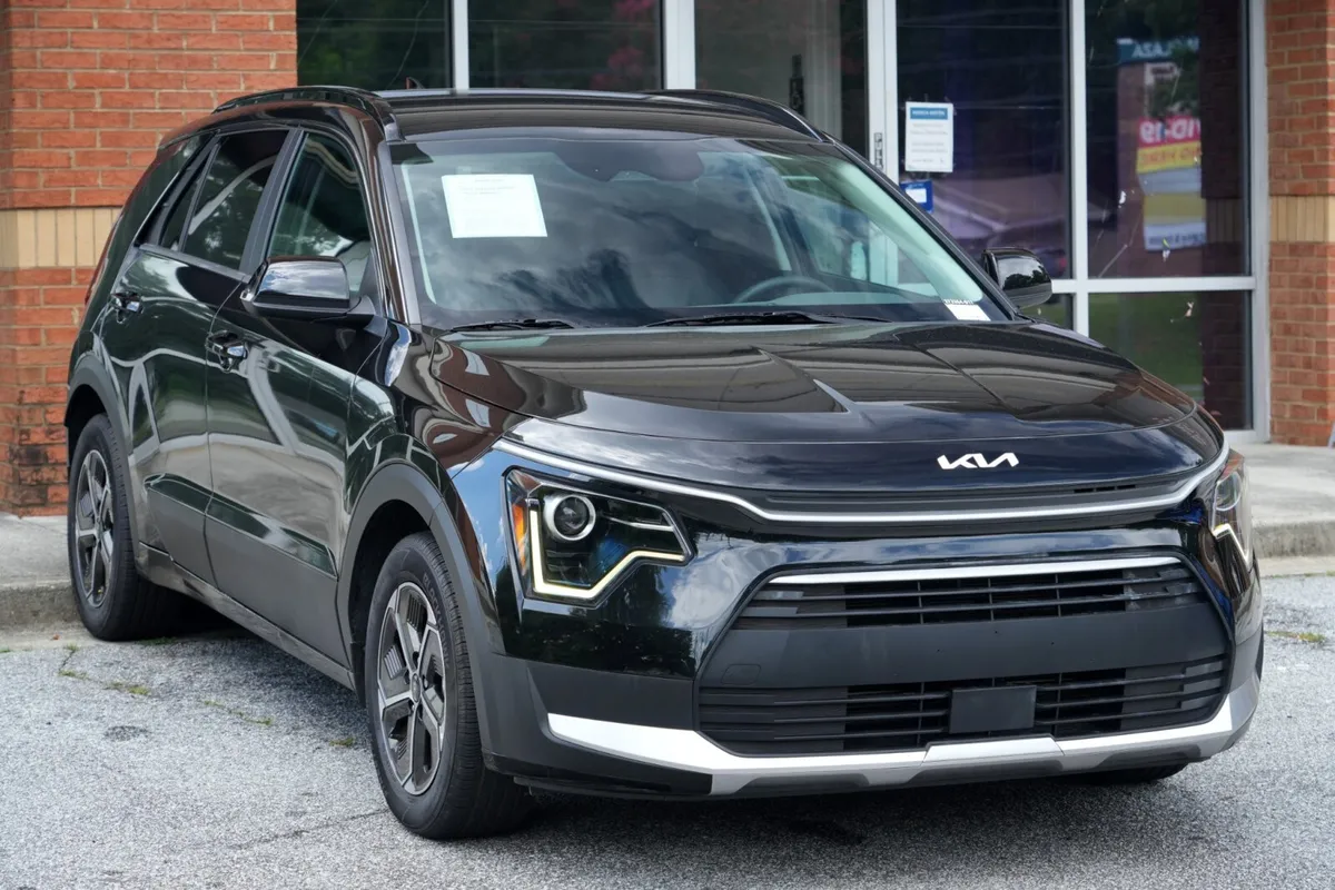 2025 Kia Niro Plug-In Hybrid EX thumbnail 48