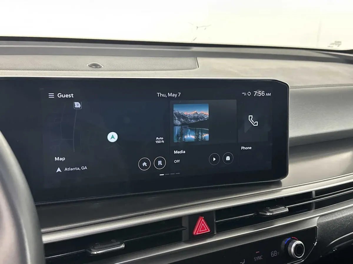 2025 Kia Sorento EX thumbnail 32