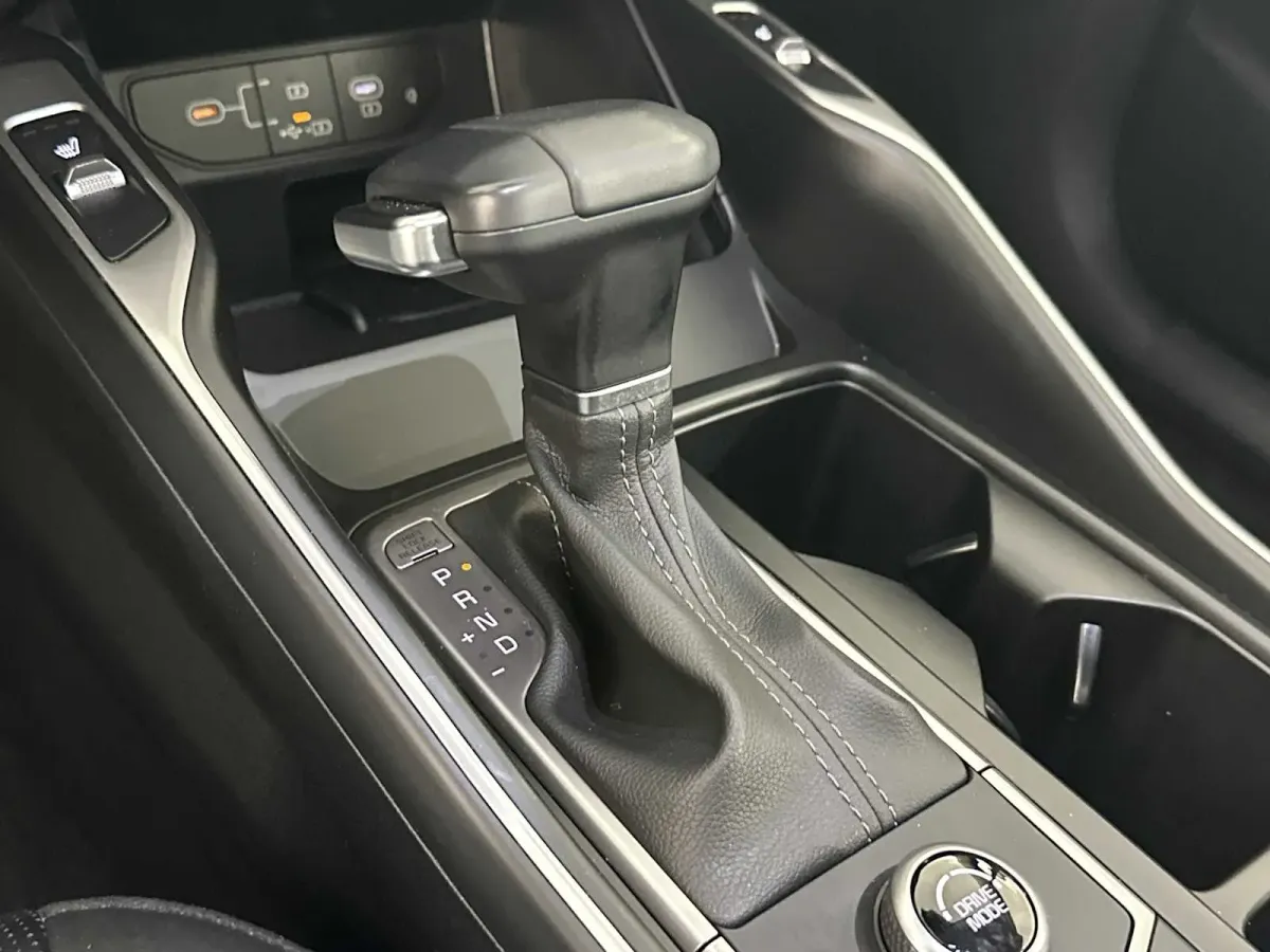2025 Kia Sorento EX thumbnail 36