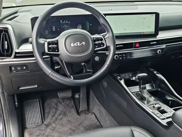 2025 Kia Sorento EX thumbnail 36