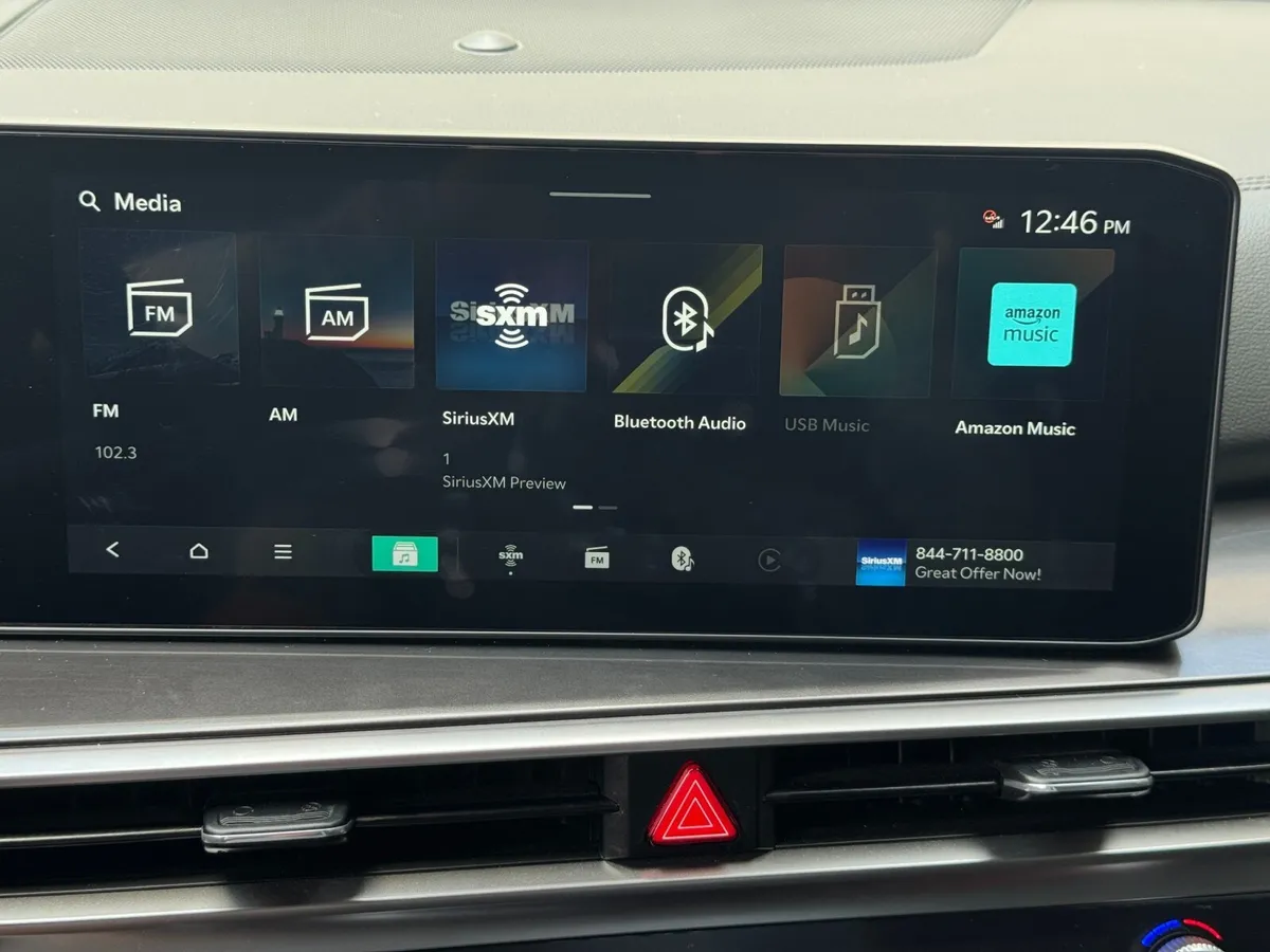2025 Kia Sorento S thumbnail 25