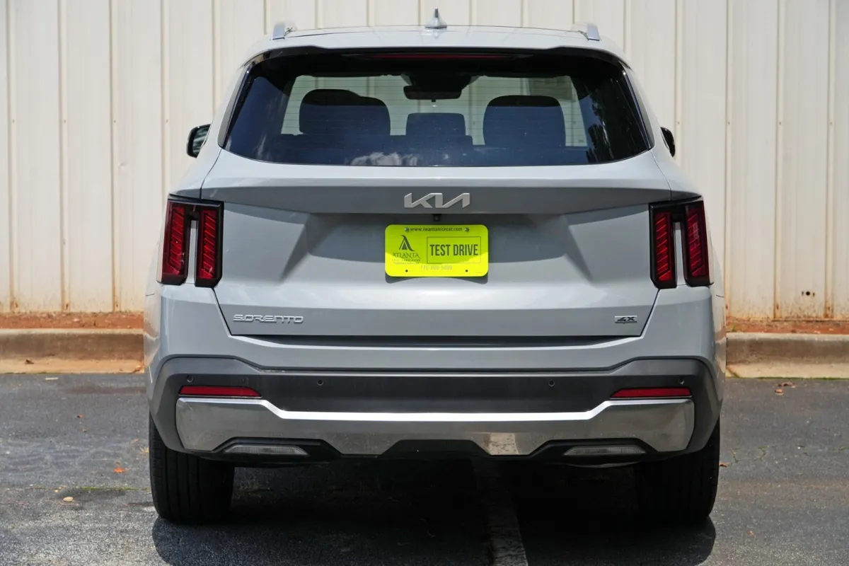 2025 Kia Sorento S thumbnail 50