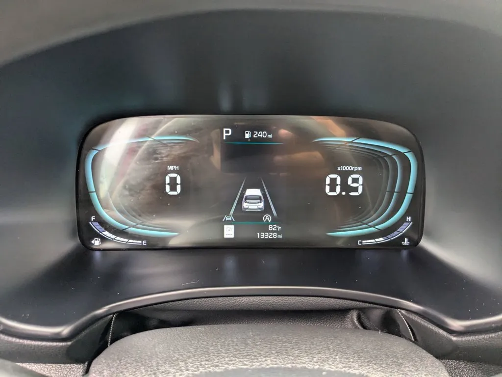 2025 Kia Soul LX thumbnail 15