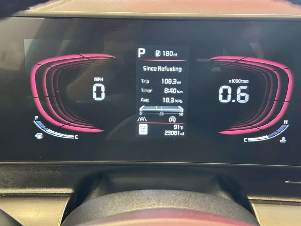 2025 Kia Sportage EX thumbnail 28