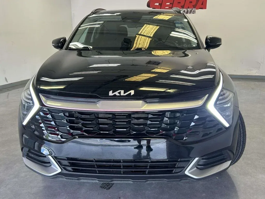 2025 Kia Sportage EX thumbnail 8