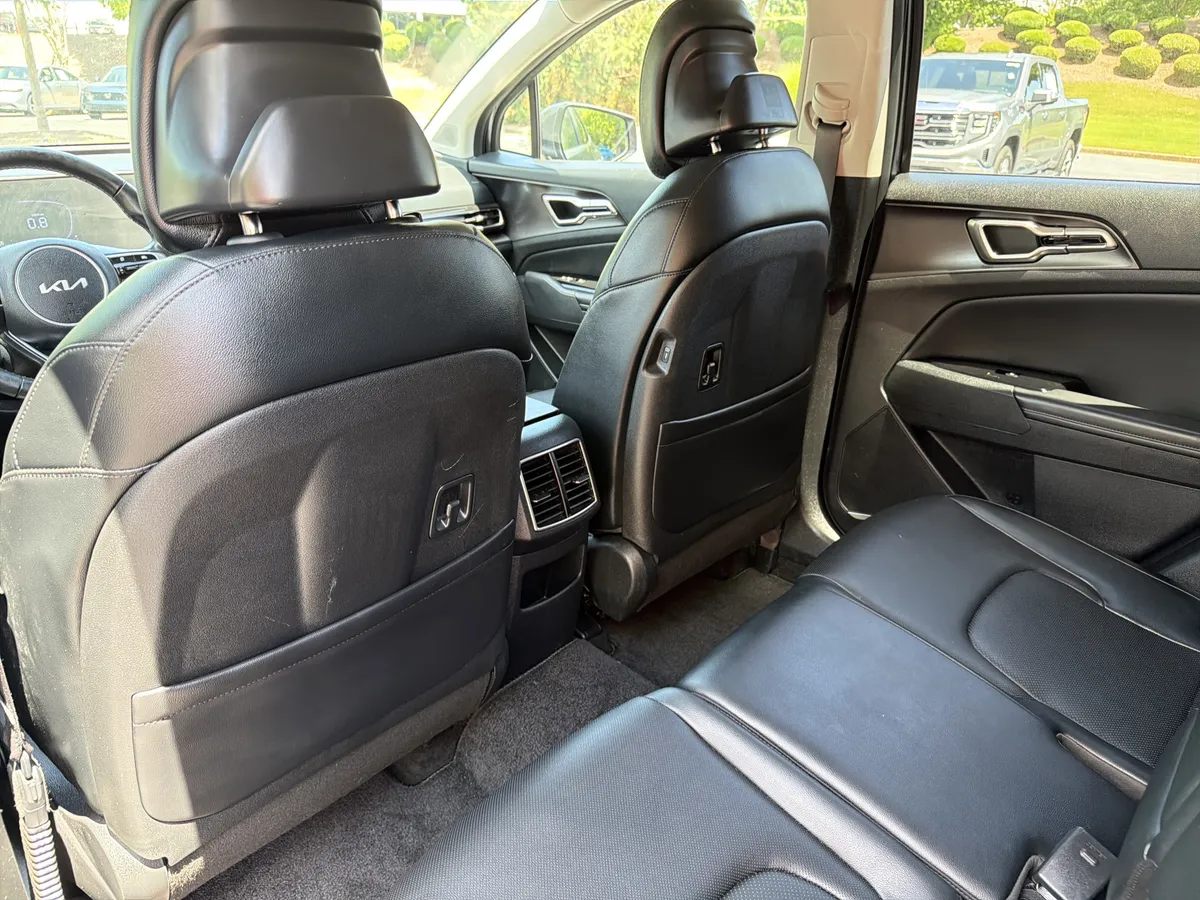 2025 Kia Sportage EX thumbnail 20