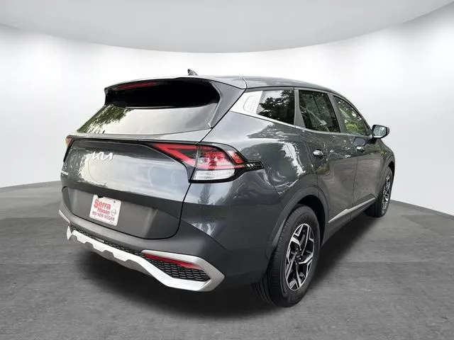 2025 Kia Sportage LX thumbnail 6