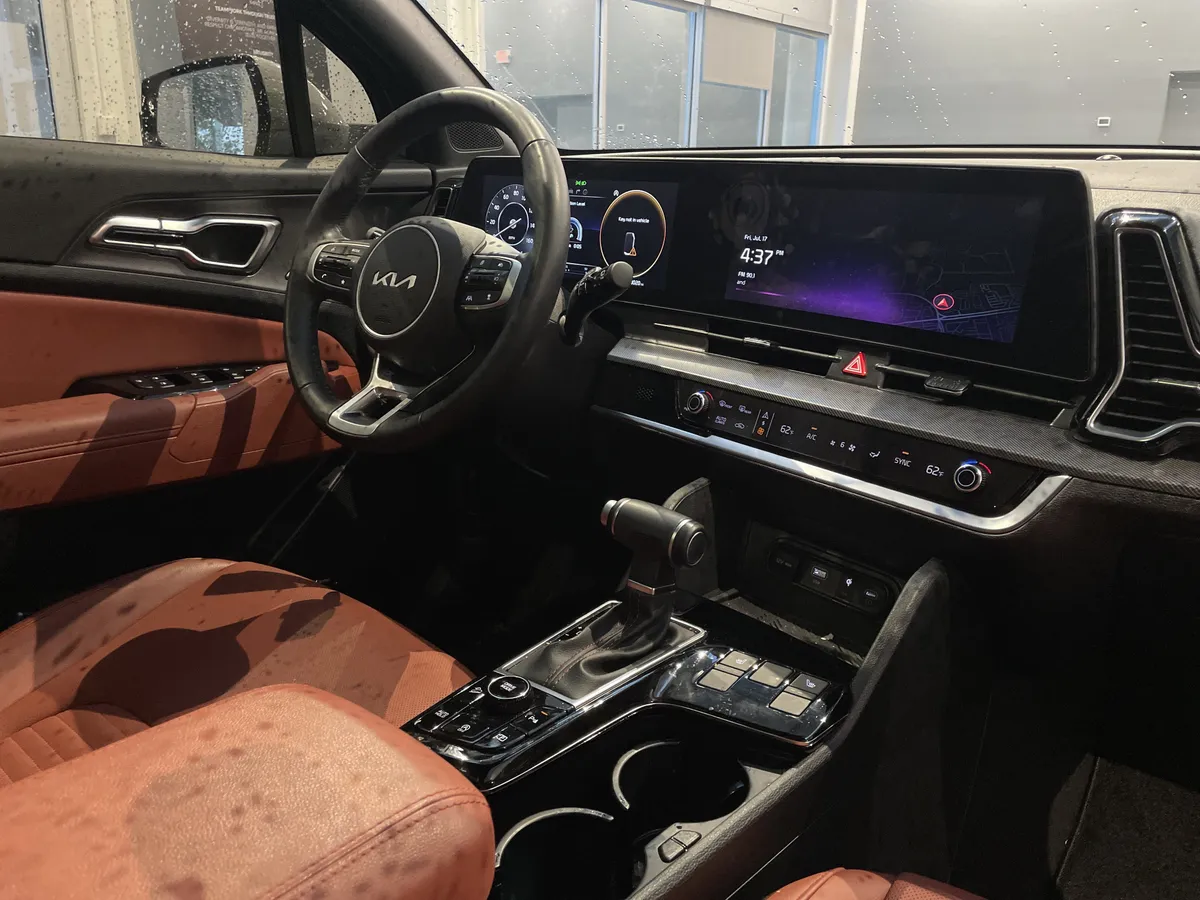 2025 Kia Sportage SX thumbnail 34