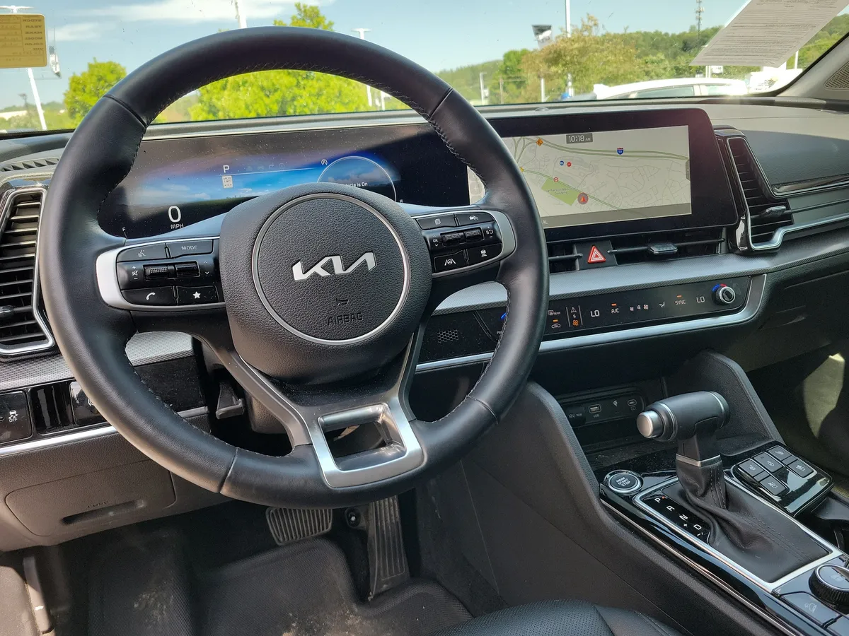2025 Kia Sportage SX-Prestige thumbnail 8