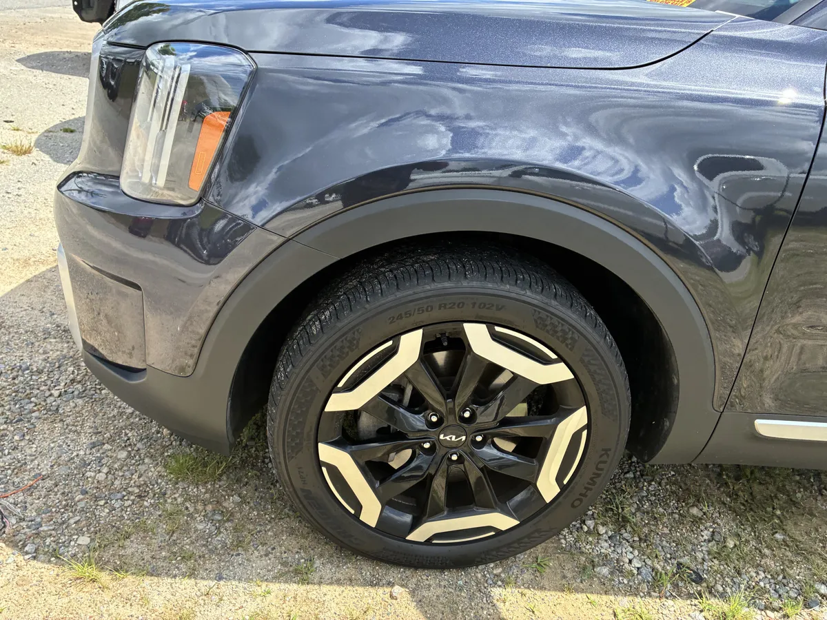 2025 Kia Telluride S thumbnail 5