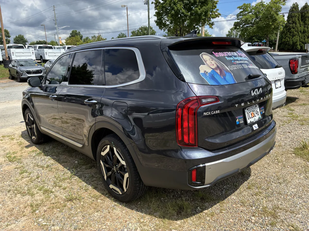 2025 Kia Telluride S thumbnail 6