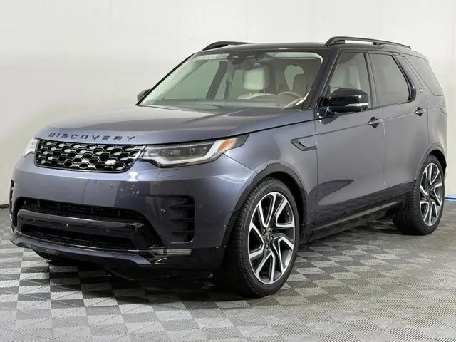 2025 Land Rover Discovery Dynamic SE thumbnail 2