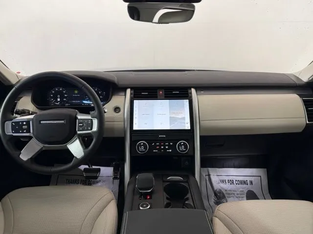 2025 Land Rover Discovery Dynamic SE thumbnail 25