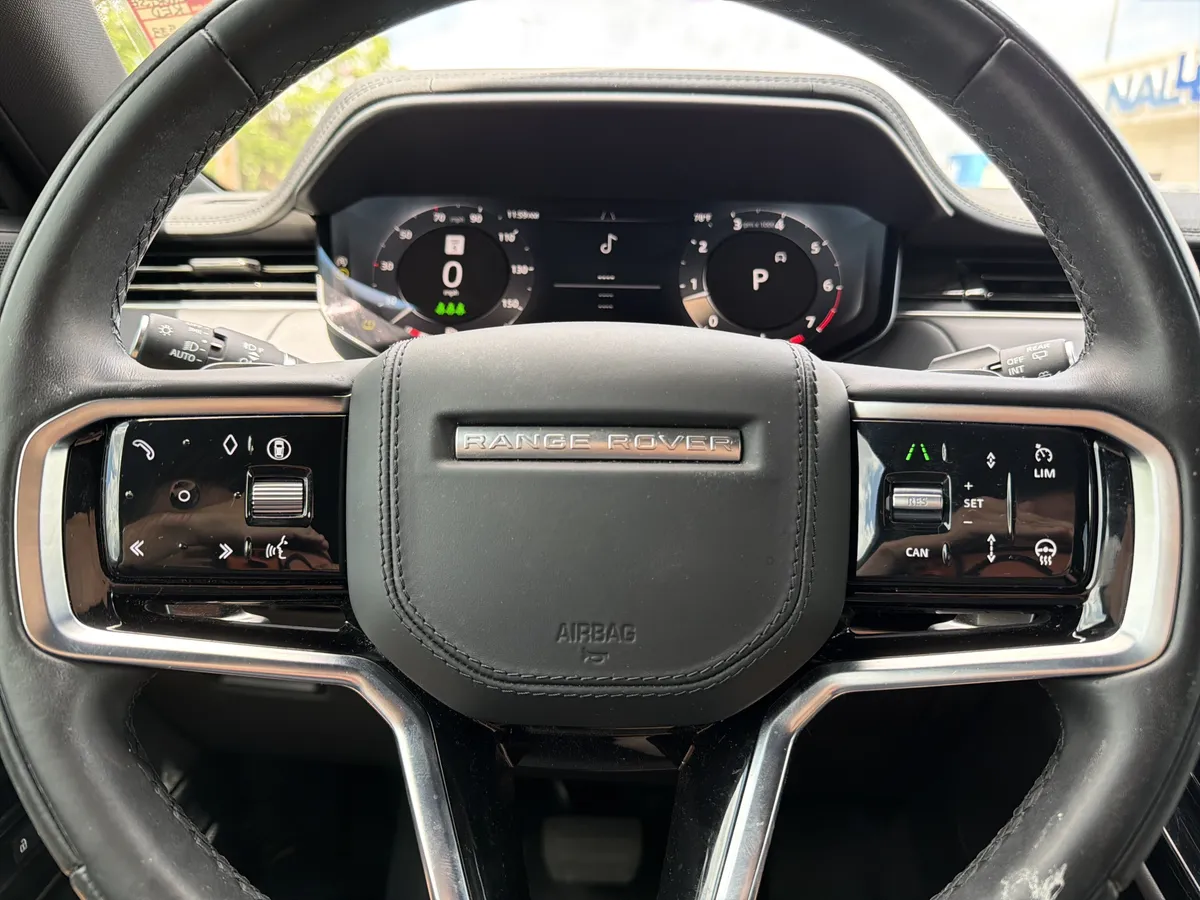 2025 Land Rover Range Rover Sport SE thumbnail 10