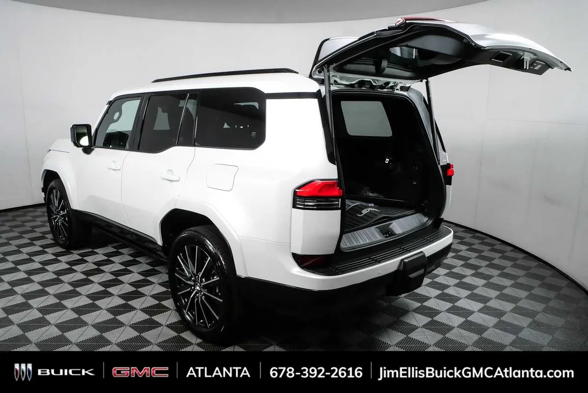 2025 Lexus GX 550 Luxury+ thumbnail 35