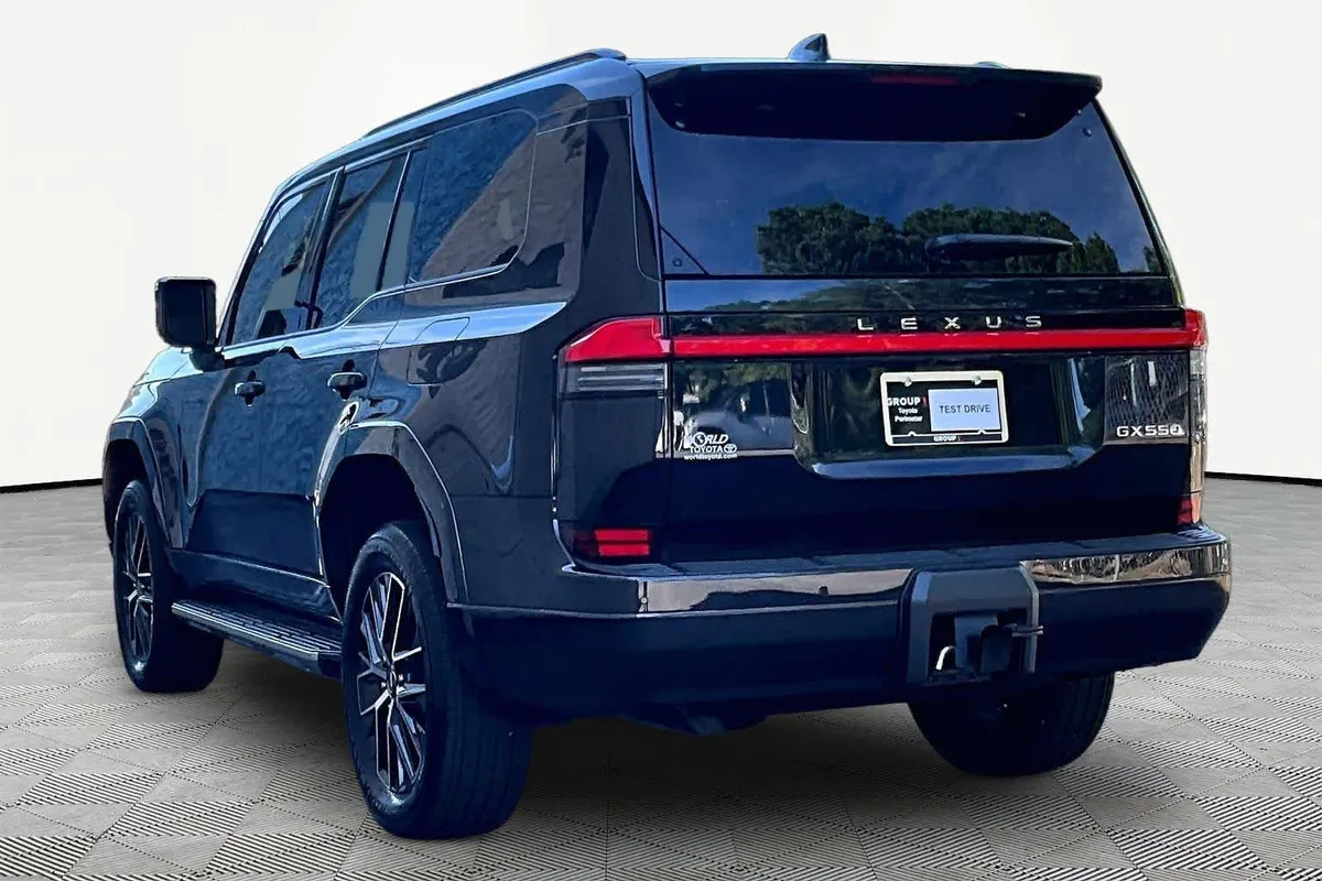 2025 Lexus GX 550 Premium+ thumbnail 12