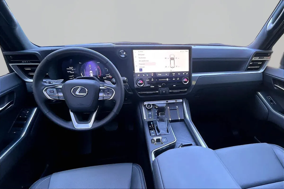2025 Lexus GX 550 Premium+ thumbnail 16