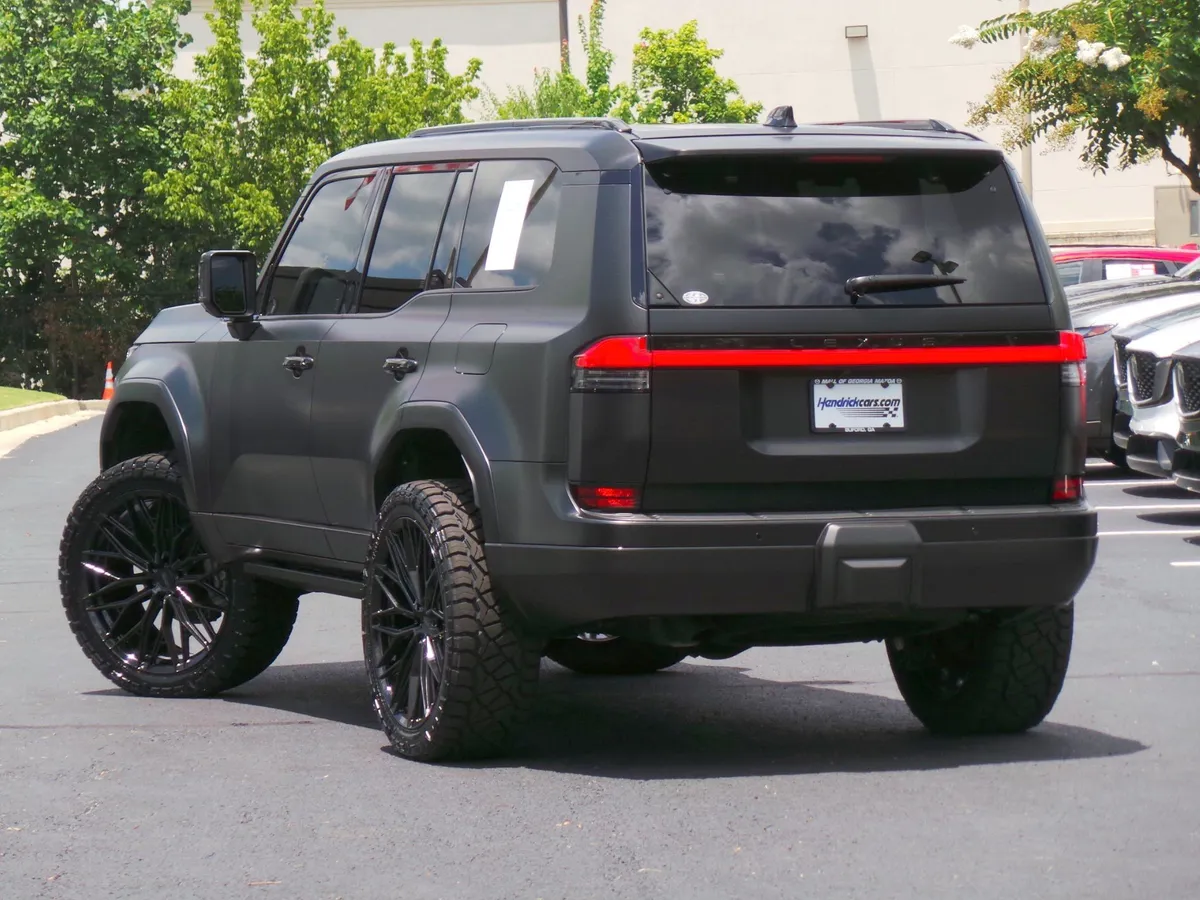 2025 Lexus GX GX 550 Luxury+ thumbnail 2