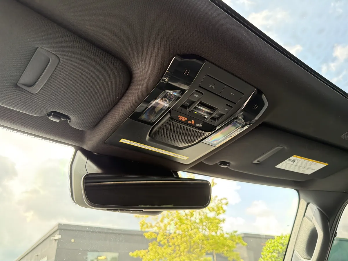 2025 Lexus GX GX 550 Luxury thumbnail 21
