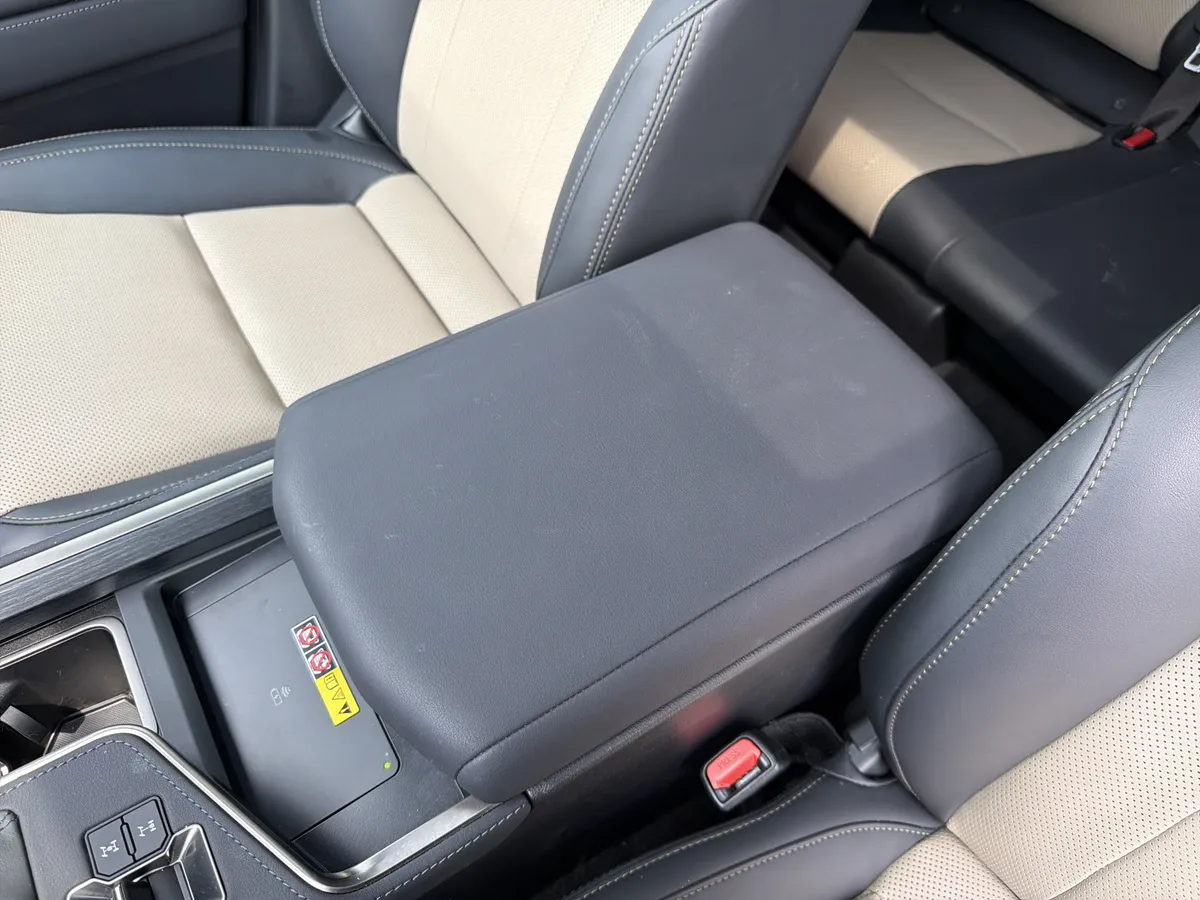 2025 Lexus GX GX 550 Overtrail+ thumbnail 43
