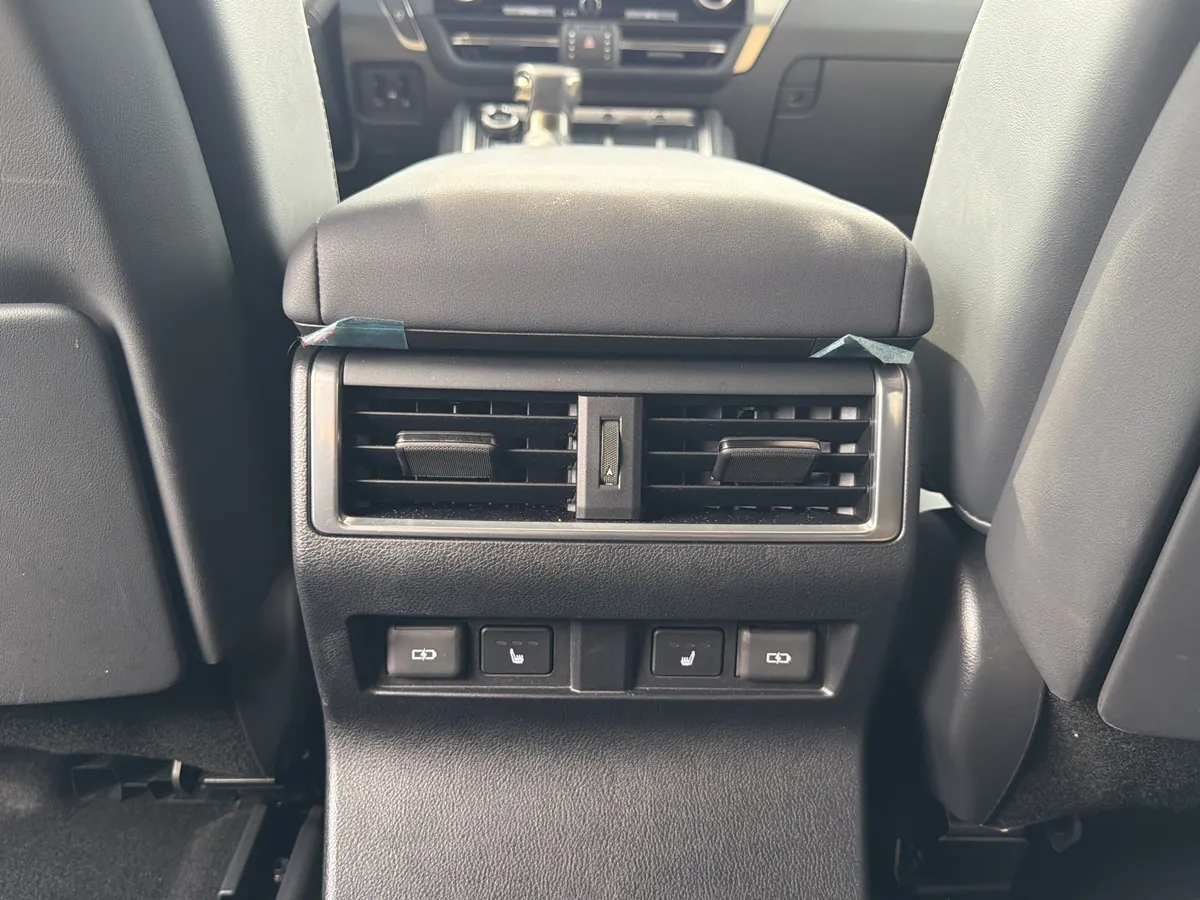 2025 Lexus GX GX 550 Overtrail+ thumbnail 45