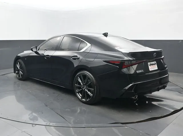 2025 Lexus IS 350 F SPORT Design thumbnail 3