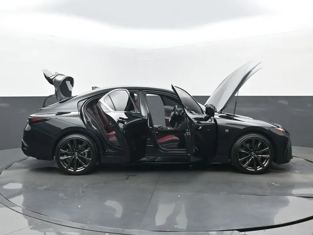 2025 Lexus IS 350 F SPORT Design thumbnail 32