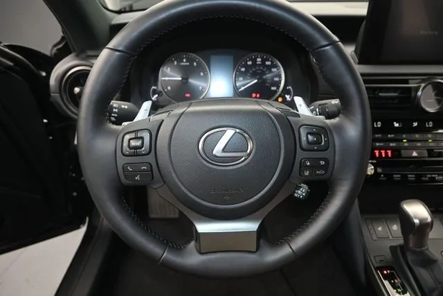 2025 Lexus IS 350 F SPORT Design thumbnail 5