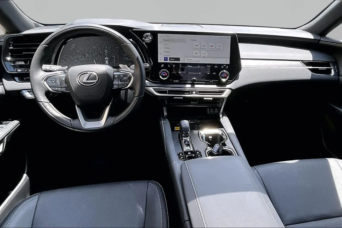 2025 Lexus RX 350 Premium thumbnail 16