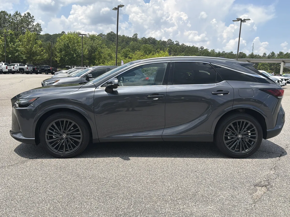 2025 Lexus RX 350h Premium thumbnail 13