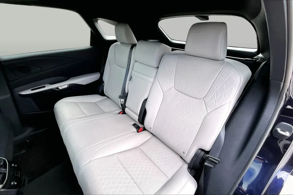 2025 Lexus RX 350h Premium Plus thumbnail 21