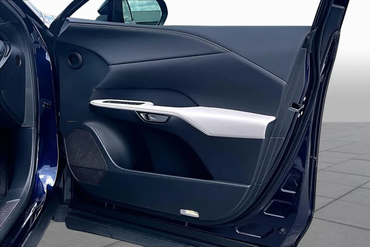 2025 Lexus RX 350h Premium Plus thumbnail 23