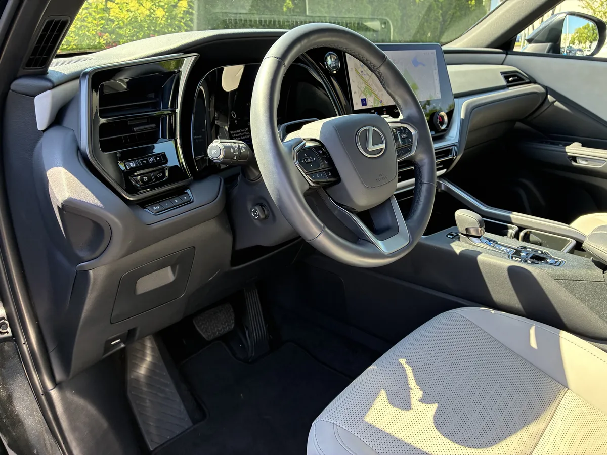 2025 Lexus TX TX 350 thumbnail 21