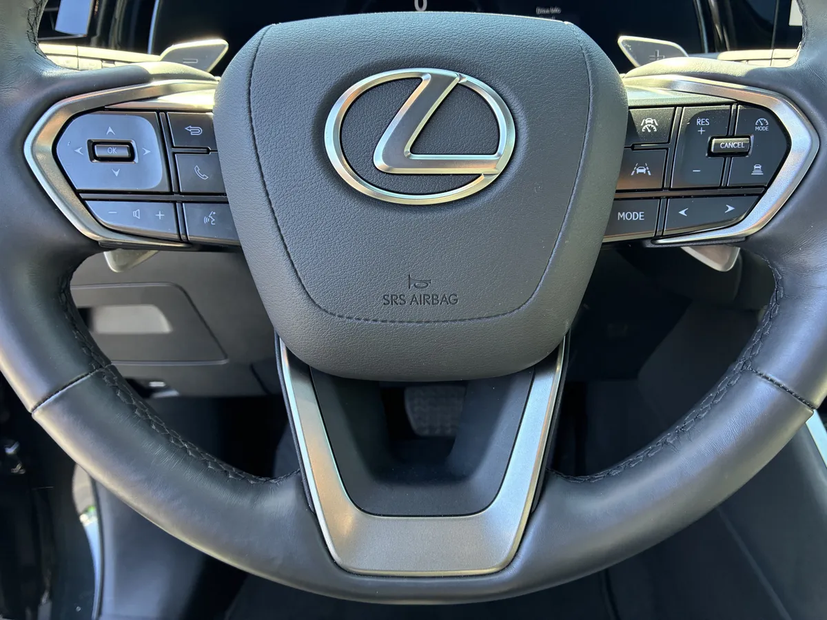 2025 Lexus TX TX 350 thumbnail 27