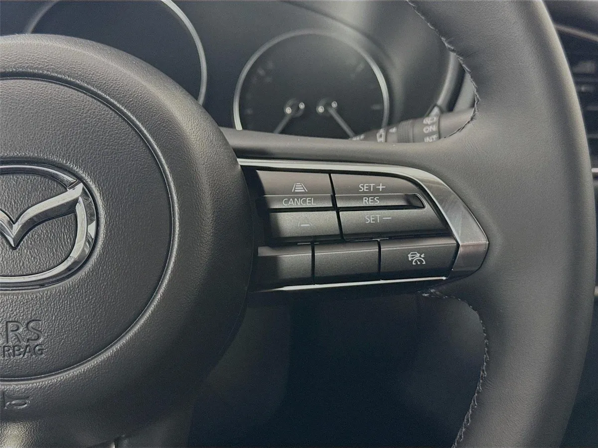 2025 Mazda CX-30 2.5 S Select Sport thumbnail 18